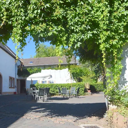 In Meisberg With In House Catering *